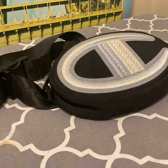 Champion Fanny belt bag - Picture 1 of 4